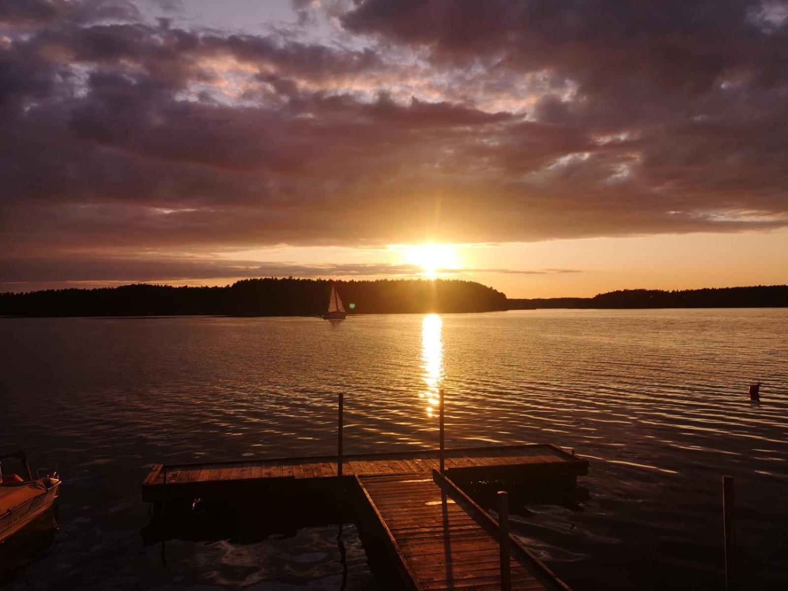Dzik W Zagrodzie Hotell Borsk Exteriör bild